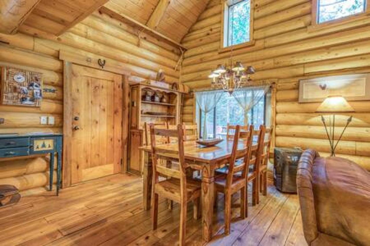 Eagles Nest - Natural Log Cabin With Guest House Idyllwild Ngoại thất bức ảnh